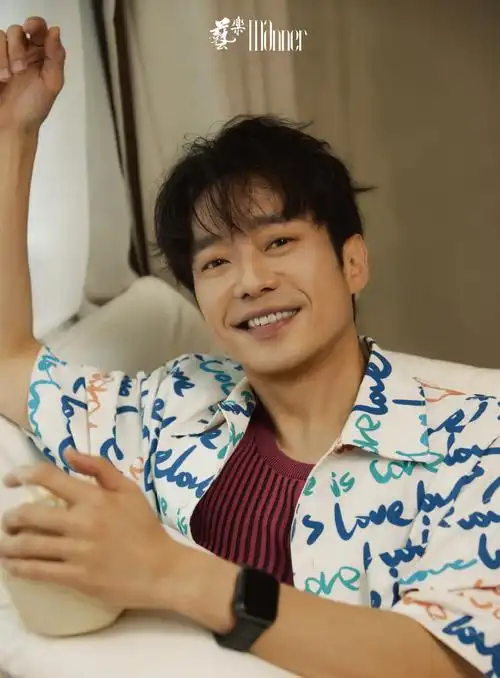 张栋梁为心而声大片##艺乐封面故事