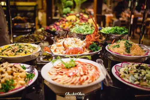 西式自助餐买一送一吃到扶墙而出