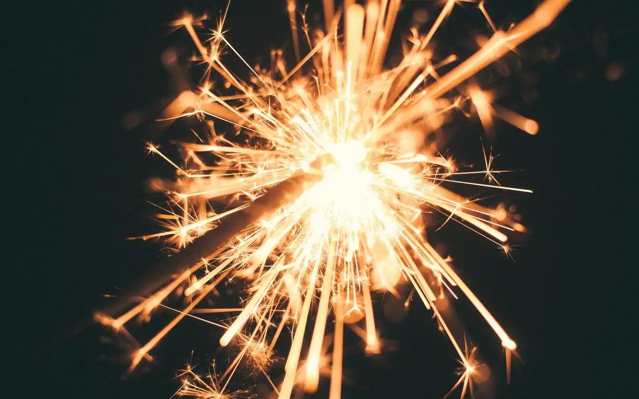 成熟就是少一些自作多情,多一些自知之明