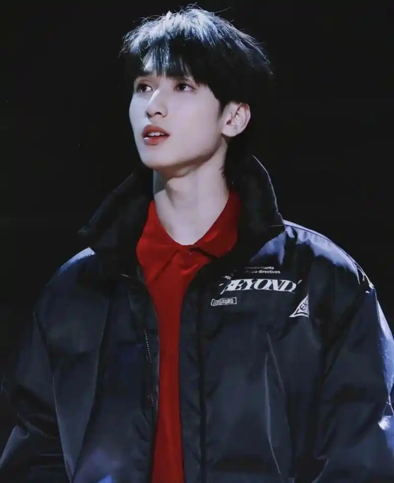 严浩翔稀有图片