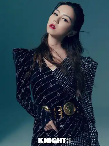 邓紫棋 knight 7月刊封面大片……|邓紫棋|封面大片_新浪新闻