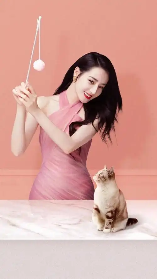 热巴#美图46|迪丽热巴·迪力木拉提_网易订阅