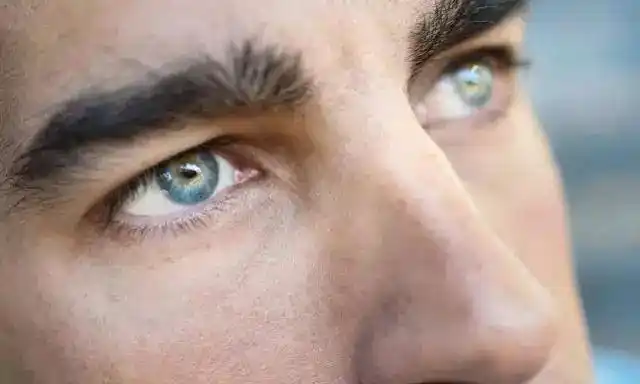 你怕妻吗?这四种面相的人最怕妻子!