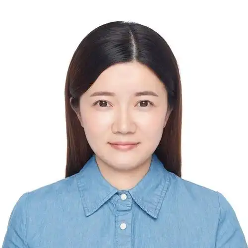 天真蓝登记照美美的