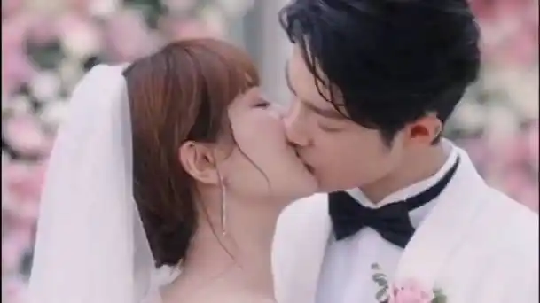 余生夫妇吻戏大赏来啦!杨紫,肖战