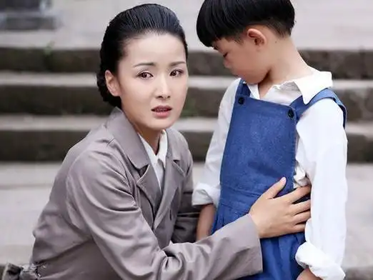 由斯琴高娃,陈建斌,黄曼,姚卓君,王文杰等实力派演员共同演绎的史诗