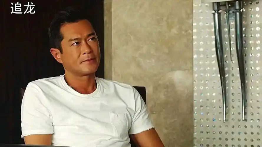 100万只是零花钱,事成之后再分1亿 #经典港片 #古天乐 #梁家辉