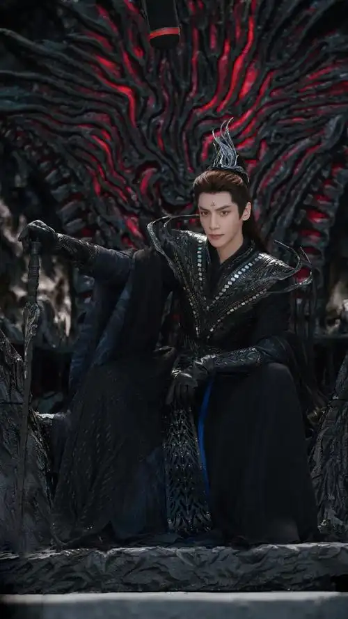 罗云熙古装盔甲造型