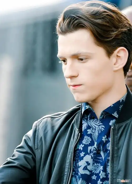 男生露额发型 4款夏季男士干净利落清爽短发