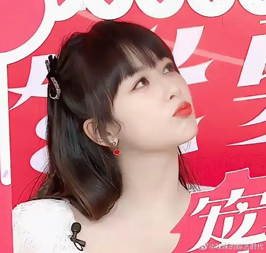 咱就是说杨紫嘟嘴也太可爱了吧真的是人间甜妹啊