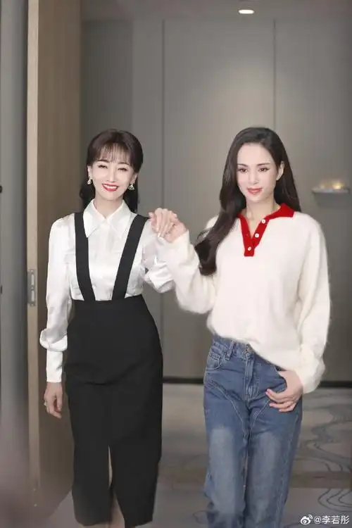 李若彤赵雅芝立冬合照