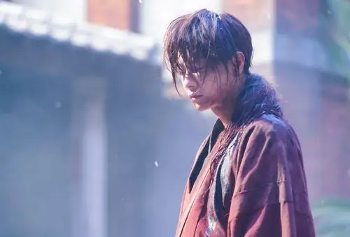 《浪客剑心》佐藤健