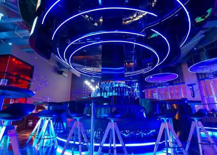 号称华东第一酒吧南京未来future酒吧