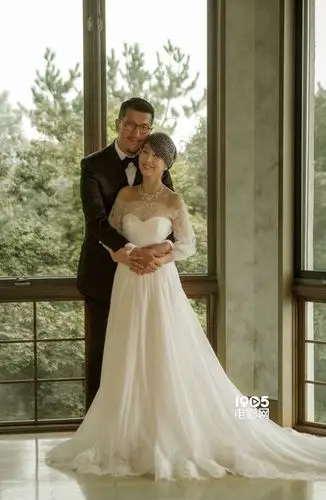 许茹芸与老公办花园婚礼 杨采妮,蔡健雅送祝福