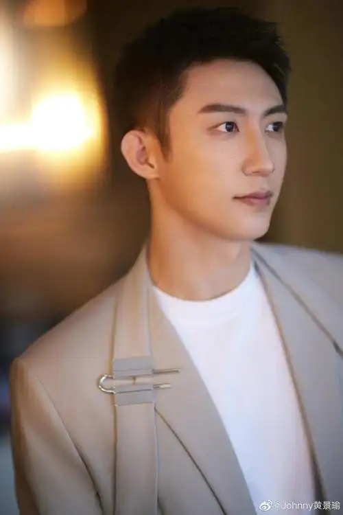 "是亲人也是朋友",黄景瑜回应与前妻王雨馨关系-腾讯新闻