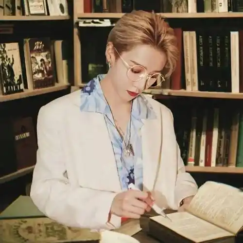 【微信头像】刘雨昕