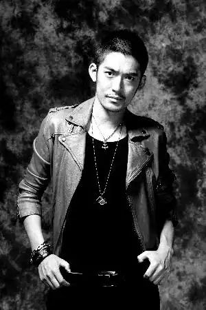 北京籍演员张博因同名演员涉毒躺枪 发声明澄清(0/19)