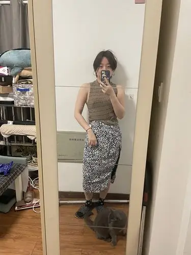 女生110斤身高163算胖吗