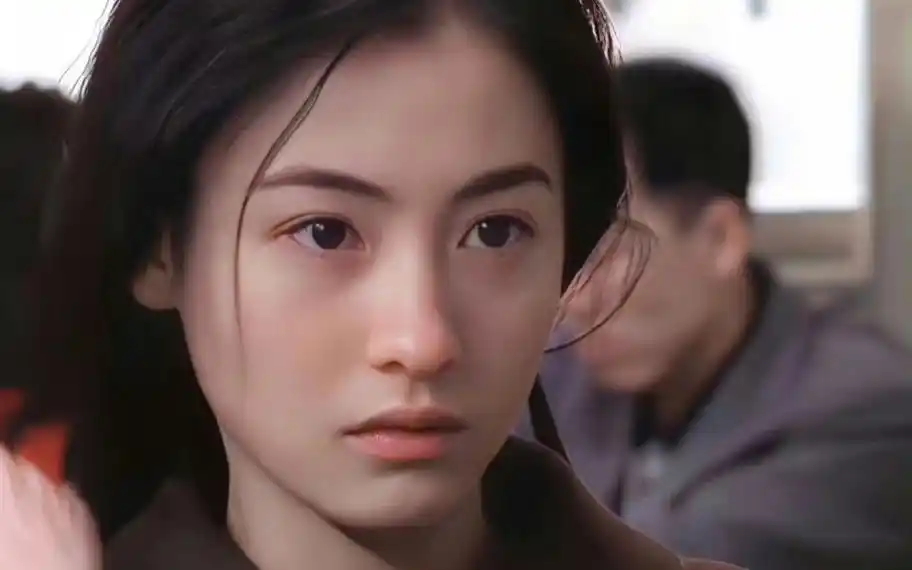 天赐神颜!年轻时候的张柏芝一颦一笑一回眸都像画一样!