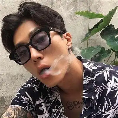 男生吸烟头像伤感图片 - 男生头像 - 潮人个性网
