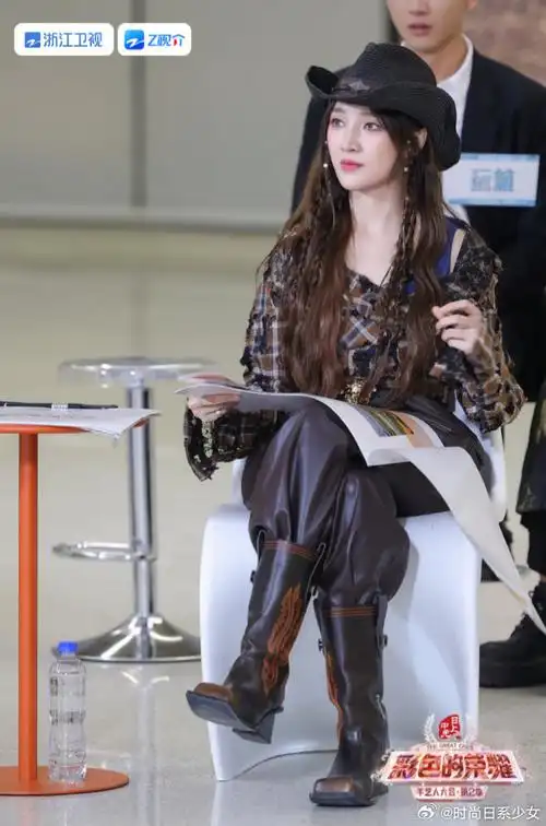 张雨绮周扬青斗嘴一旁的孟佳碎了##手艺人大会