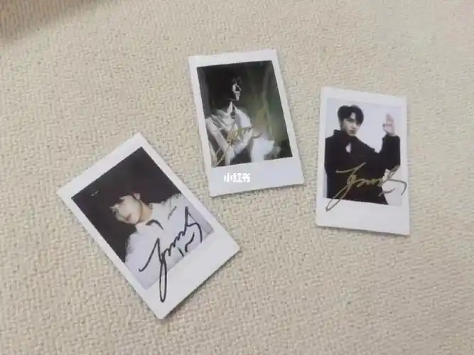 严浩翔亲签拍立得