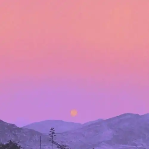 朋友圈高级感背景图