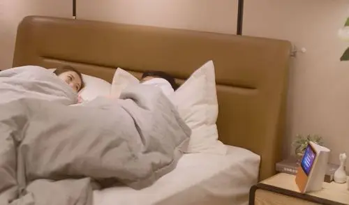 "人间不值得,但你值得" | 那些用陪伴长情告白的故事