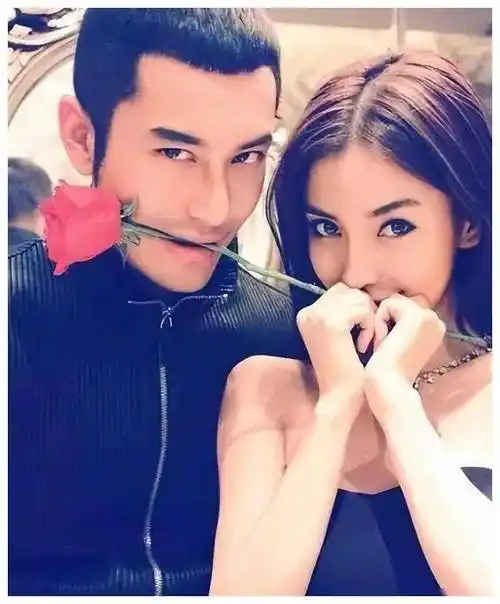 态度坚定,世人同情._评论_言论_庇护