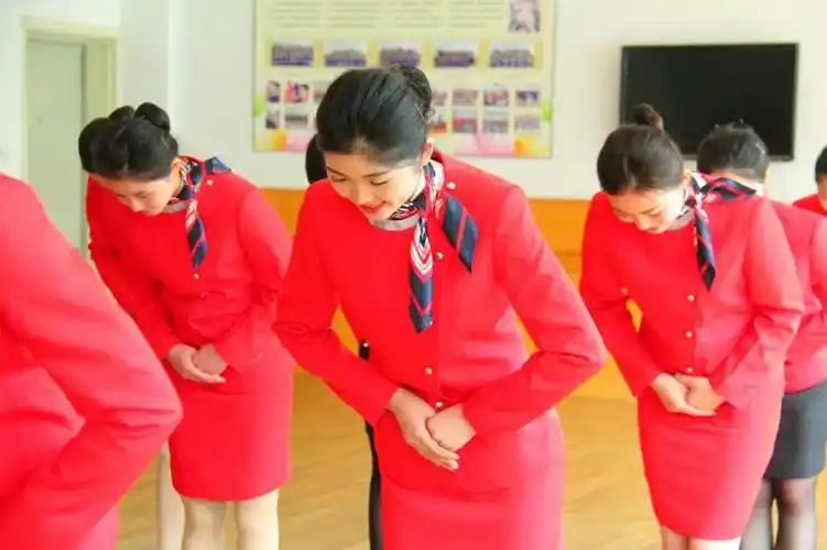 美颜来袭我和礼仪工坊有个约会