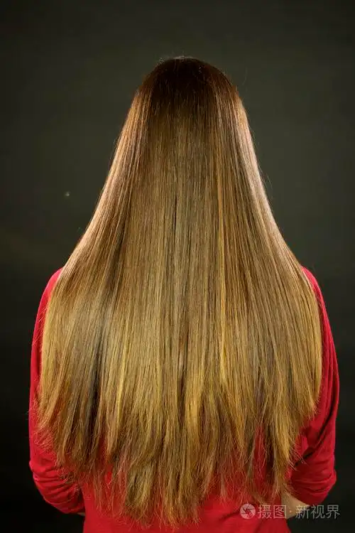 美丽的长头发分叉