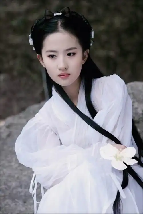 最让你惊艳的古装造型#『演员 刘亦菲』《天龙八部》—— 王语嫣