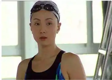 谁还记得陶虹和陈龙多年前合作过一部剧《出水芙蓉》,讲花样游泳的,他