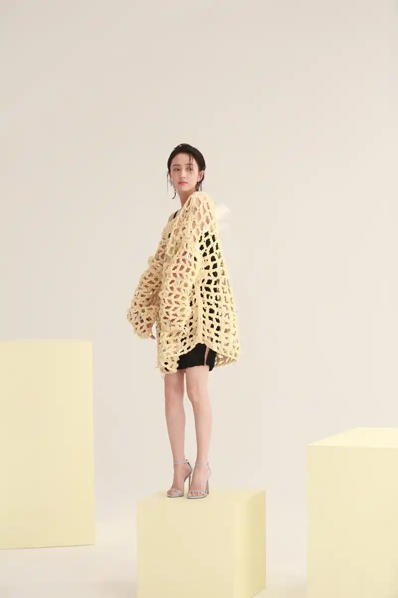 佟丽娅 美腿玉足太顶了