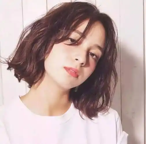 不过别人口中显示出自己的年轻,不过话说回来到了40岁确实应该在自己