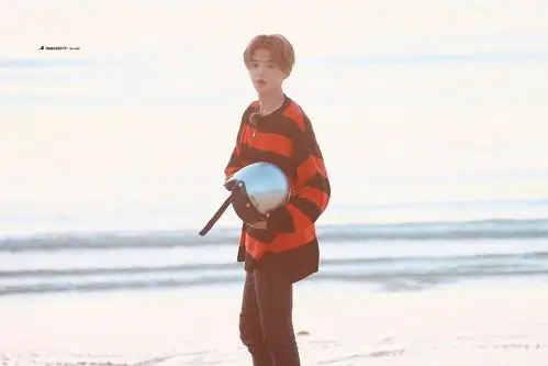 justin黄明昊 【180830 奇妙的食光】图见水印 colorfuldream_justin