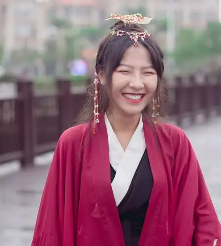 测绘本171班 王梦雨我遇到了许多可爱的人,有指引方向的专业项目经理