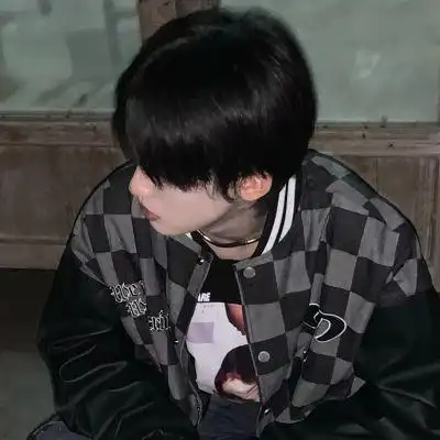 抖音男生最帅头像单身高清简单干净