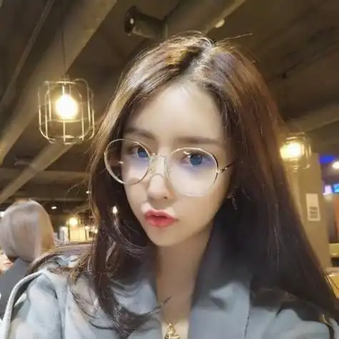 女生头像唯美眼镜