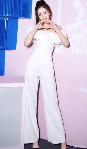 今日图集分享:陈欣予