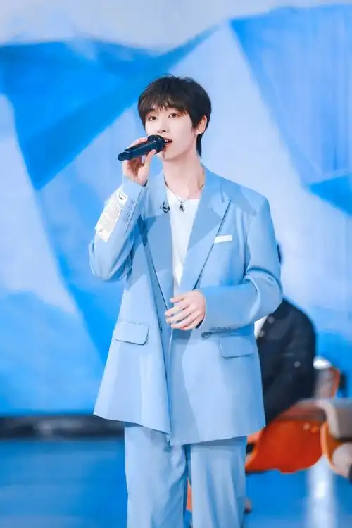 丁程鑫快乐大本营