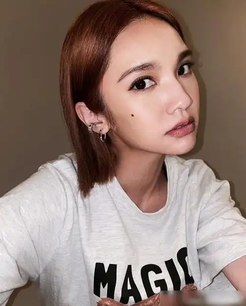 李荣浩终于秀恩爱了晒帅照表白老婆网友杨丞琳还不心动