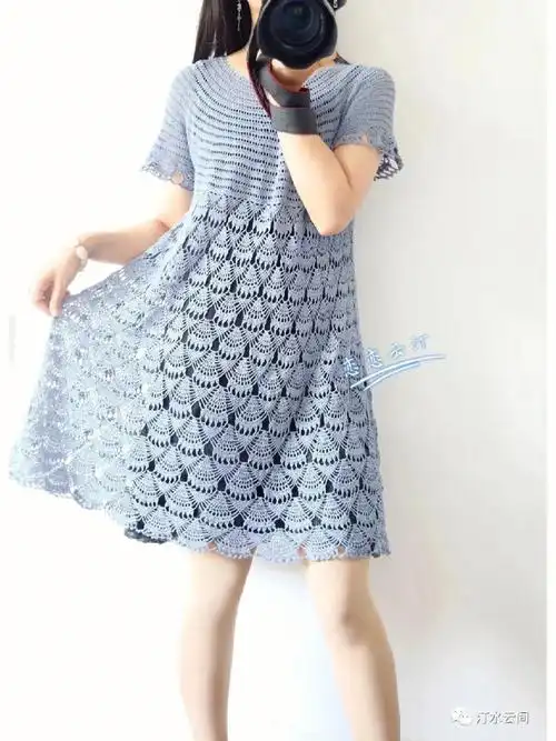 仙女们都必备一件清凉的裙子今日分享这款是用8号蕾丝钩织的裙子成品