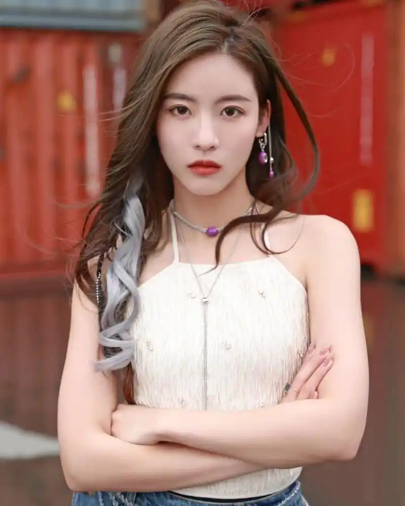 性感又俏皮的孙芮! 676767#孙芮