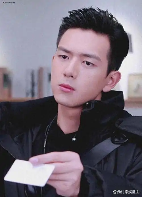 事业巅峰期决定离开,人间清醒李现的隐退,是对娱乐圈的高级侮辱