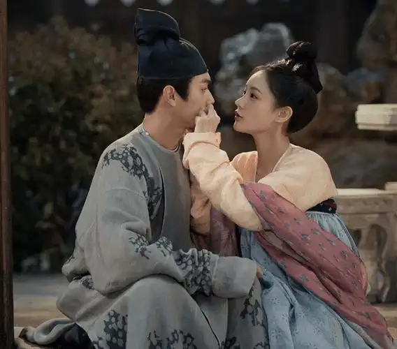 许凯实惨,与李一桐合作的新剧扑了,另一部新剧又因任豪没法播出_作品