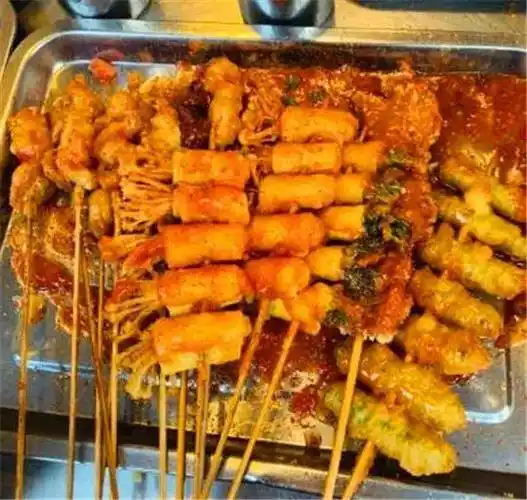 原创吃遍大连市井烟火气街边小吃炸串串整点