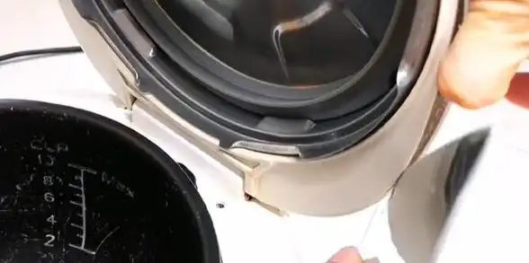 美的电压力锅盖子拆解 - 爱知识网