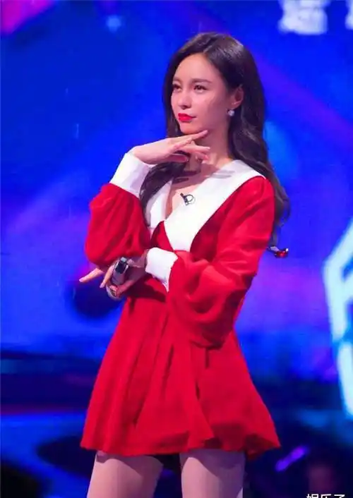 沈梦辰17岁模特大赛视频曝光,与杜海涛超像!_人家_节目_时候