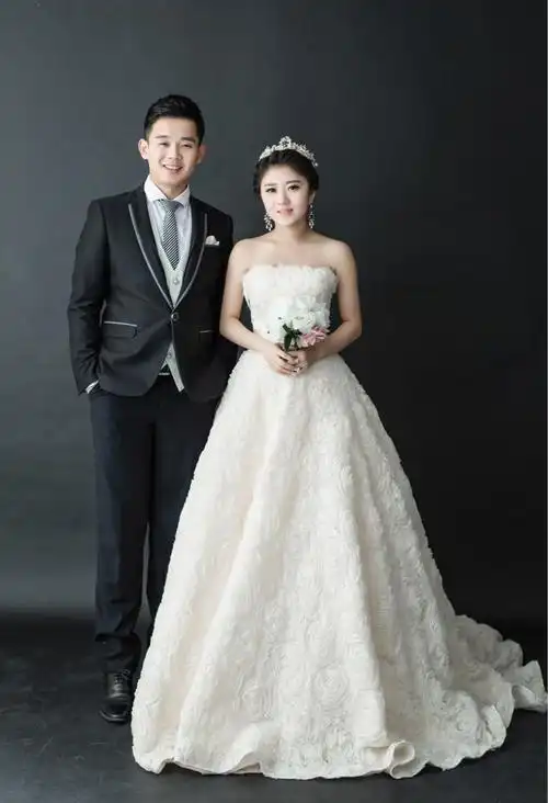 热 寻找最美婚纱照